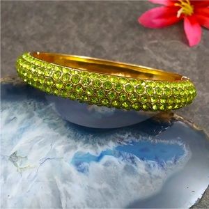 NWOT. Gold Tone Green Rhinestones Hinged Bangle Bracelet.